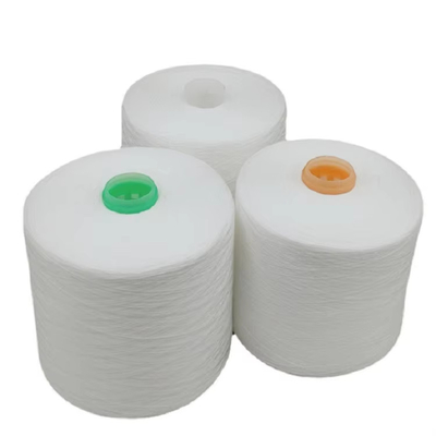 Branco bruto 20s/2, 40s/2 100% Poliéster Core Spun Fio Vestuário Calças de baixo Costura